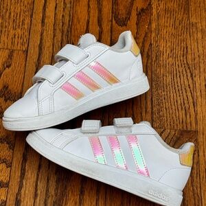 Adidas Grand Court 2.0 Toddler Girl Sneakers Iridescent Stripes Velcro Size 10